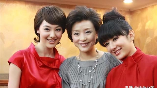 私生活混乱？遭央视开除？被传与小尼结婚的她，如今怎么样了