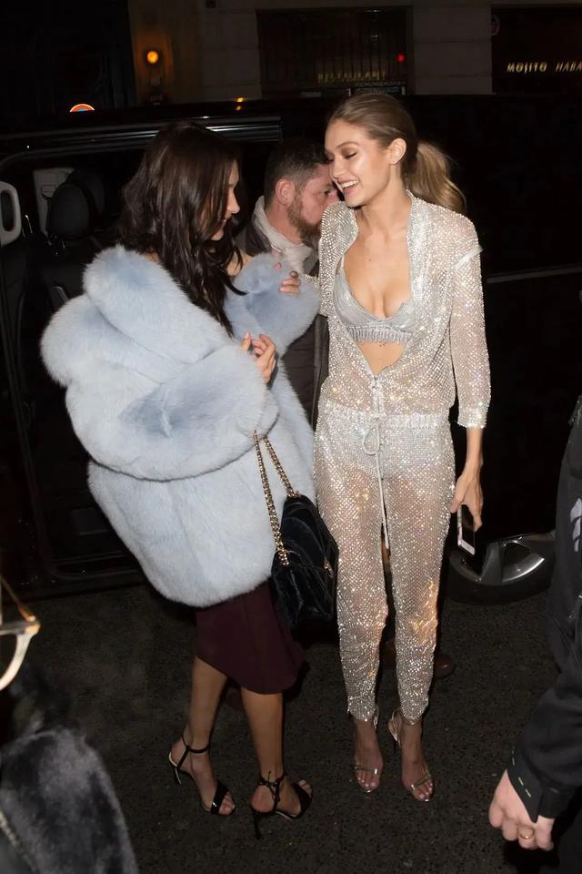 吉吉·哈迪德：从“微胖超模”到时尚偶像的璀璨征途