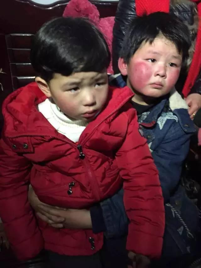 警察给人贩子做的马赛克，你会打满分吗？