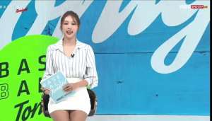 韩国性感网络美女主播(韩国极品美女主持人黑丝大长腿太有魅力了)