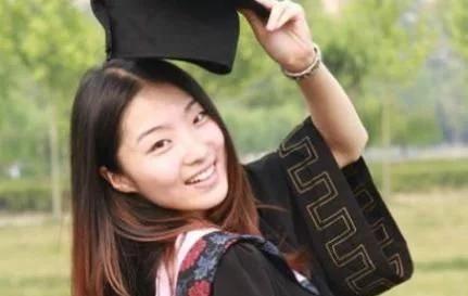 美女主播马翩然:因爱生恨,被挚爱男友捅7刀,她从未背叛过男友