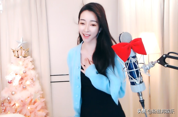 五位唱歌好听的YY女主播,菲儿电风扇吹得好,杨大爷善于搞气氛