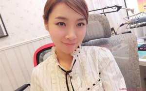 斗鱼直播2015年女主播(抖音女流学历有多高 真名石悦个人资料家庭背景起底)