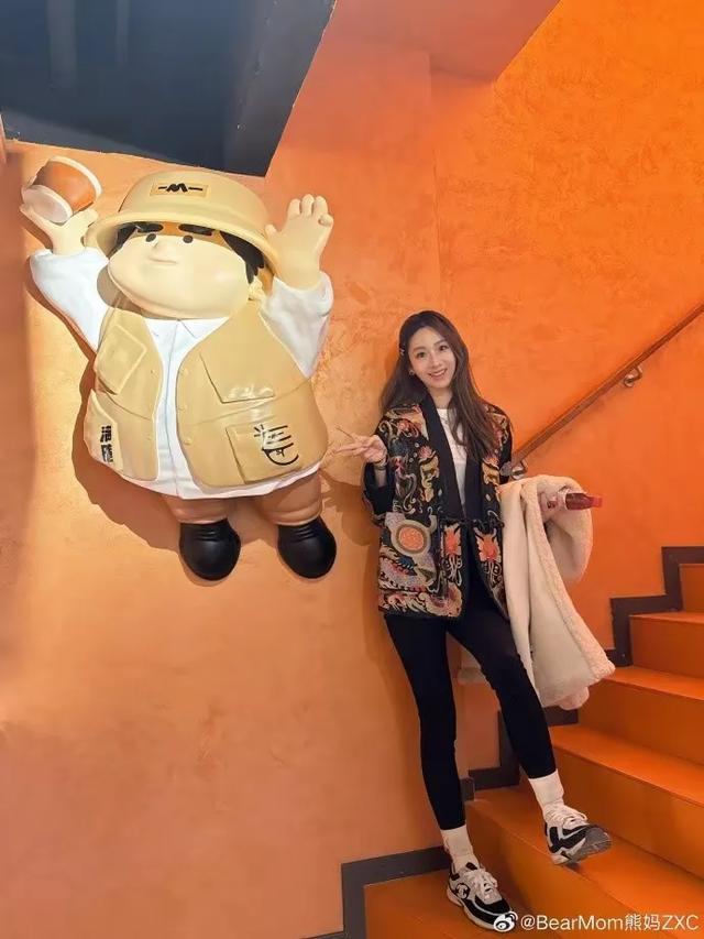 现役CBA明星球员的美女太太团，个个肤白貌美大长腿