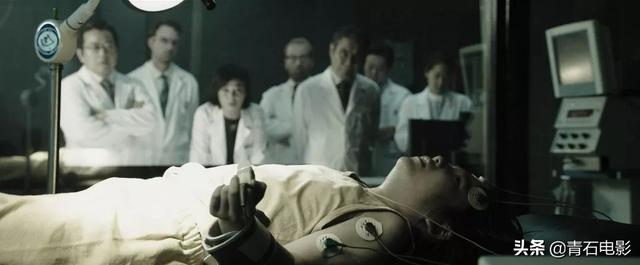 韩网评分8.57,被誉为韩版《超体》,导演前作是高分片《新世界》