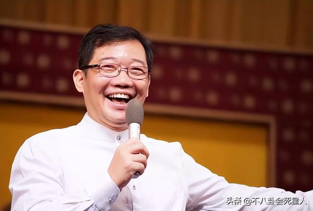 曾是全民皆知的主持人，如今成万人嫌、被封杀，可他们都是自找的