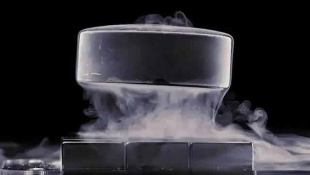 超导现象到底是啥？相信我，这篇你绝对能看懂！