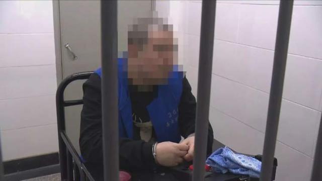 闻所未闻：上海嘉定一女主播被男粉丝骗走25万元