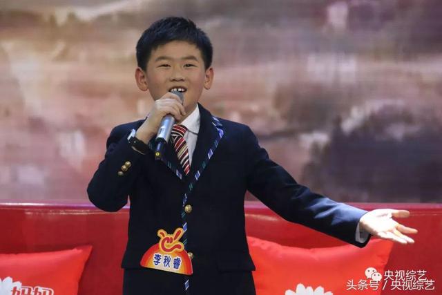 《山路十八弯》、《歌剧2》张嘴就来,还可以把《忐忑》加速唱!