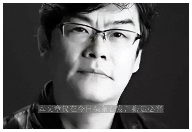 22岁美女主持人自爆曾被厅级干部霸占4年每天给一万元零花钱