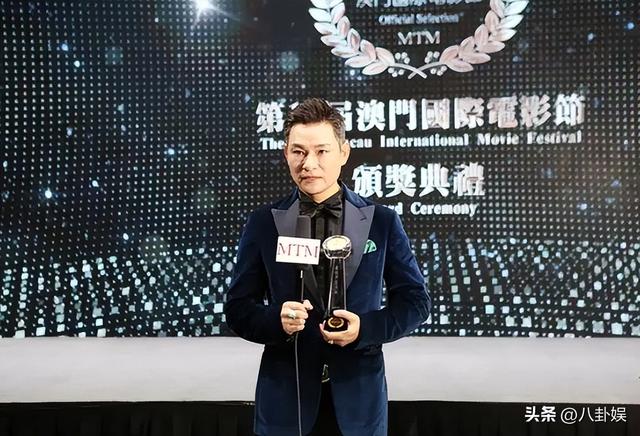 他给刘德华当8年替身,终熬成影帝,传闻妻子是刘德华前女友?