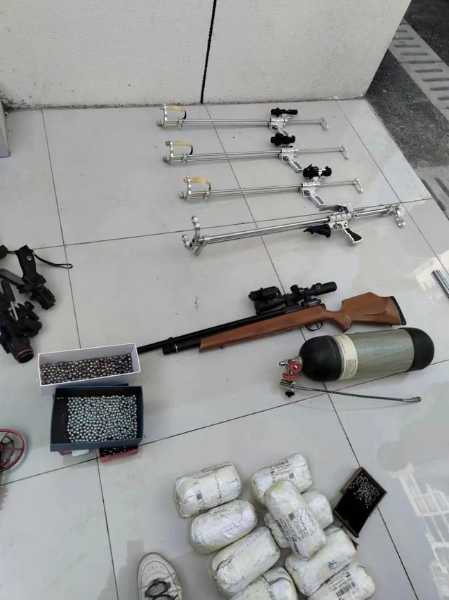 直播“打野”,四川遂宁一主播成功引起民警的关注