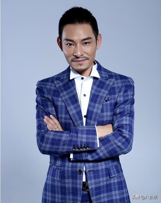 他给刘德华当8年替身,终熬成影帝,传闻妻子是刘德华前女友?
