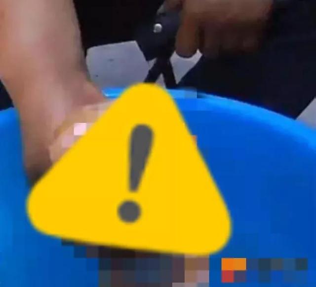 史上最单纯的女记者，但却为此社死一辈子