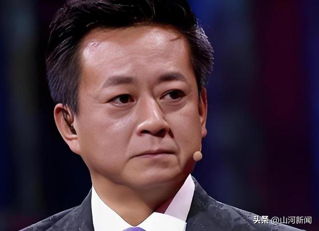 7年前那个诬告朱军性骚扰的弦子，让朱军被世人唾骂，现在过得？