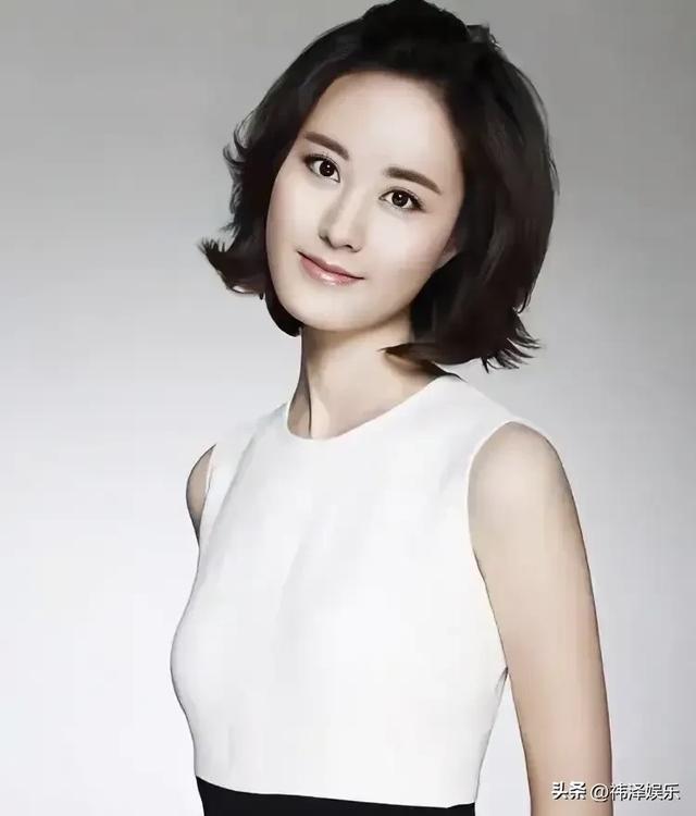 十二位央视美女主持人，每一位都是才貌双全，你最喜欢谁的风格