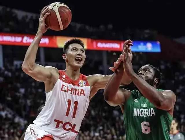 如何看待易建联这个瓜啊？