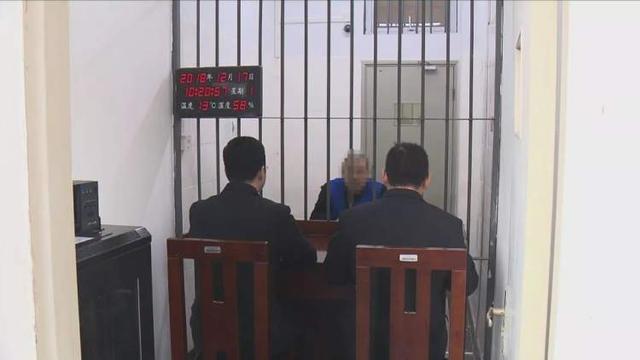 闻所未闻：上海嘉定一女主播被男粉丝骗走25万元