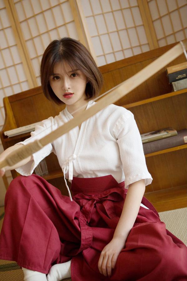 YY主播苏珊珊锦鲤附身喝奶茶连中五瓶 小卖部老板:怎么又是你?