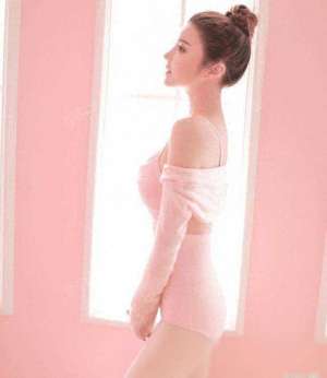 31分钟yy女主播(YY美女主播晓夏：初代女神的波折人生与再次崛起，投资失败在崛起)