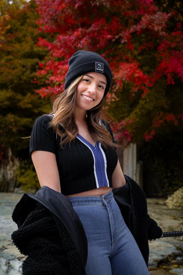 女孩子打游戏最棒了！超人气美女主播Pokimane 私房照