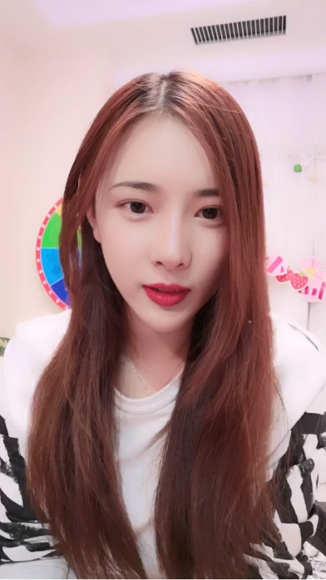 好声音徐海星登迅雷直播遭“戏弄” 国民baby幽默抛梗实力圈粉