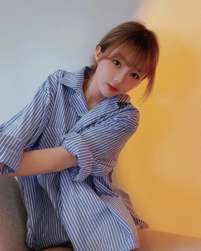 可爱与性感并存,台湾短发萌妹电竞美女主播魅力写真大赏