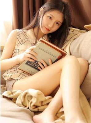 女主播 系列(直播界中五大美女主播，各个美到无法自拔)