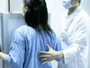 女主播楠楠迅雷资源(每天直播14小时,26岁女主播工作太拼患上乳腺癌)