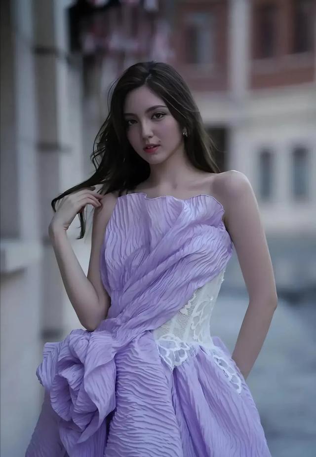 麦嘉欣：七国混血的澳门国际小姐，独特魅力背后的多元交融