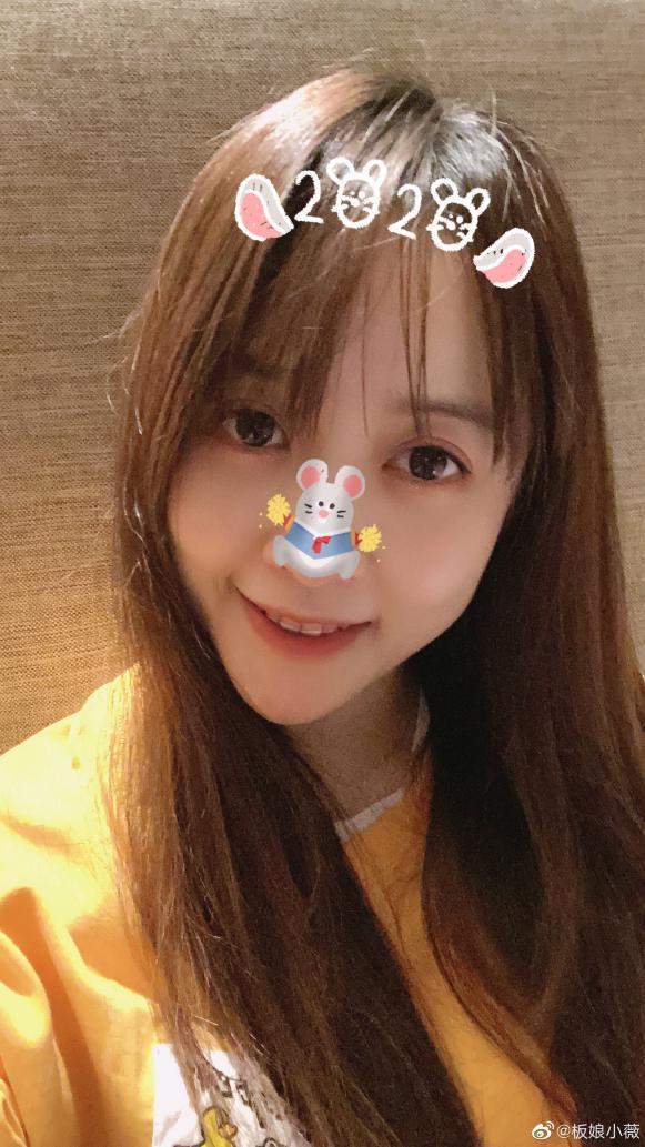 各直播平台一哥一姐齐聚狼人杀官方明星娱乐赛,药水哥站正C位