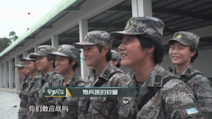 从百万粉丝游戏女主播，到远火炮长，20岁女兵火了！