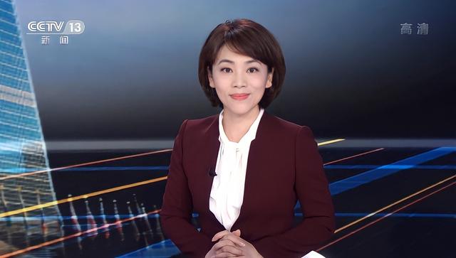 “央视才女”劳春燕:敬一丹的接班人!却因名字屡次被造谣去世