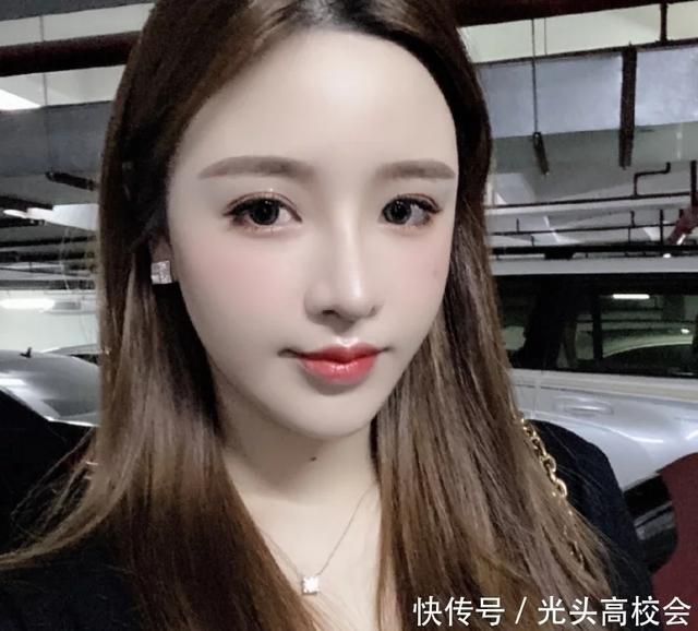 和豪刷700万榜一奔现后,斗鱼女主播晒孕检报告,已经怀孕12周