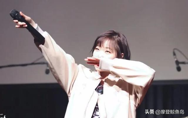 李秀贤--韩国女歌手