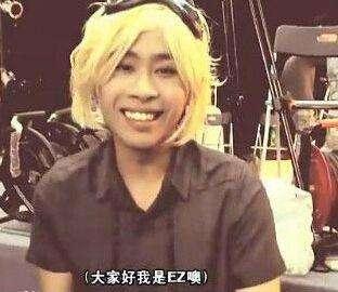 双手离开键盘打LOL?直播一姐代打被实锤,人气跌到只能做陪玩?
