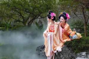 哪个平台美女主播多(中国历史上第一位“榜一大哥”汉成帝打造的顶级“美女直播间”)