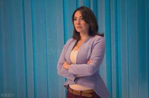 女主播 在线(在线要饭：女主播的真相，比想象中更惨烈)