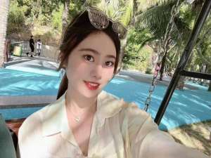 象棋美女主播(她是象棋超级美少女，人美棋好一枝花，比赛发力连杀三位男将)