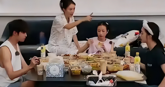 娱圈猛料连击:顶流婚变、逃役被捕、秘产千金、国漫封神、花绯闻