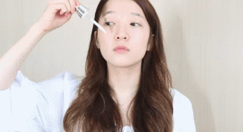 直播不踩雷,35岁林依晨靠素颜妆秒变15岁!