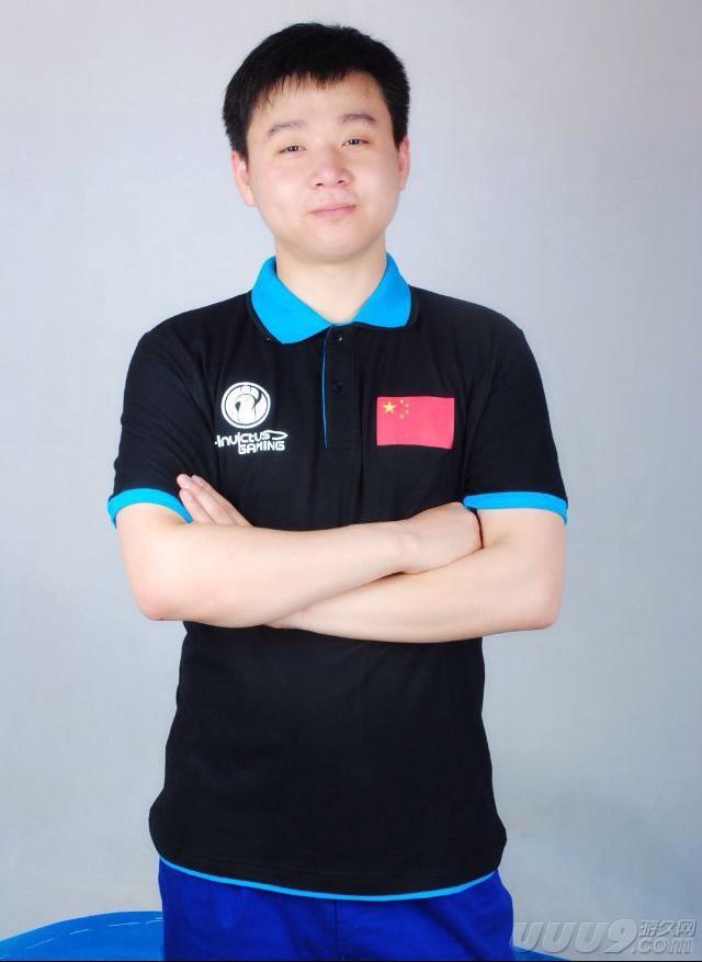 如果《炉石传说》只剩一个女主播，你会选谁？