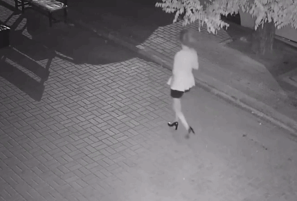 女主播被“外卖员”强暴,骇人细节曝光:那些恐怖故事,都是真的