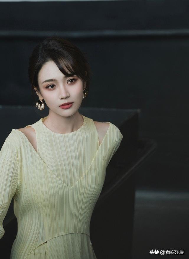 深圳卫视那些惊艳了时光的美女主播们！