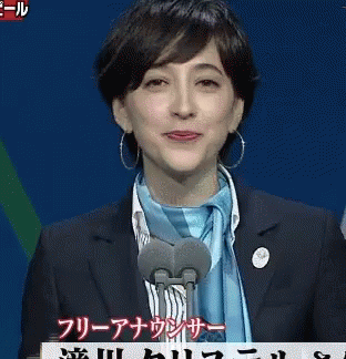 41岁日本最美女主播,高嫁前首相儿子,可小3岁花心丈夫频频出轨
