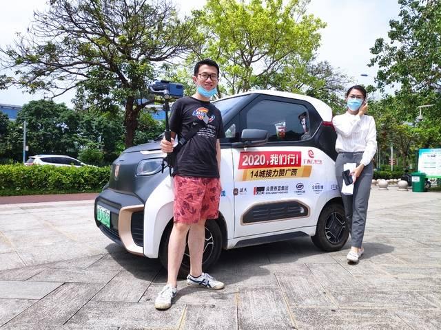 2020，我们行！广西云客户端联合14市主流媒体5G+VR直播迎两会促生产