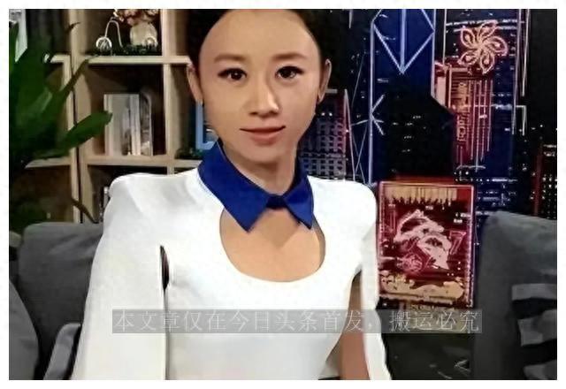 22岁美女主持人自爆曾被厅级干部霸占4年每天给一万元零花钱
