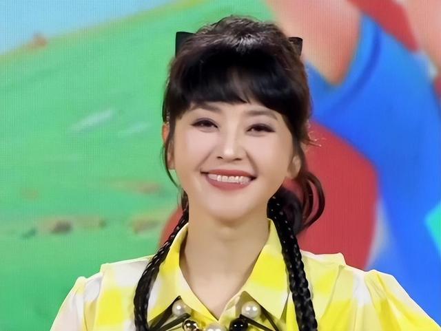 激情久久-超级宝宝秀节目与主持人方琼风采一览
