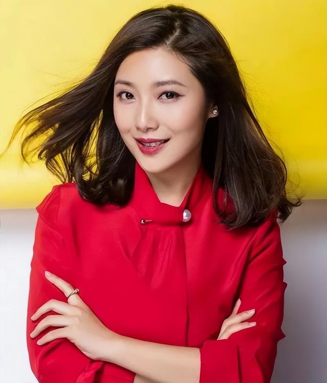 四川电视台16位知名美女主持人一览，风华正茂，巾帼不让须眉