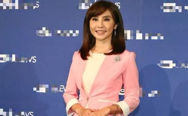 女神主播结婚16年,被曝旅馆偷吃小鲜肉,被抓包后称三年前已离婚